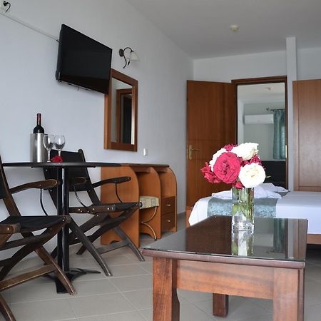 Kiwi Apartments Néa Fókaia 外观 照片