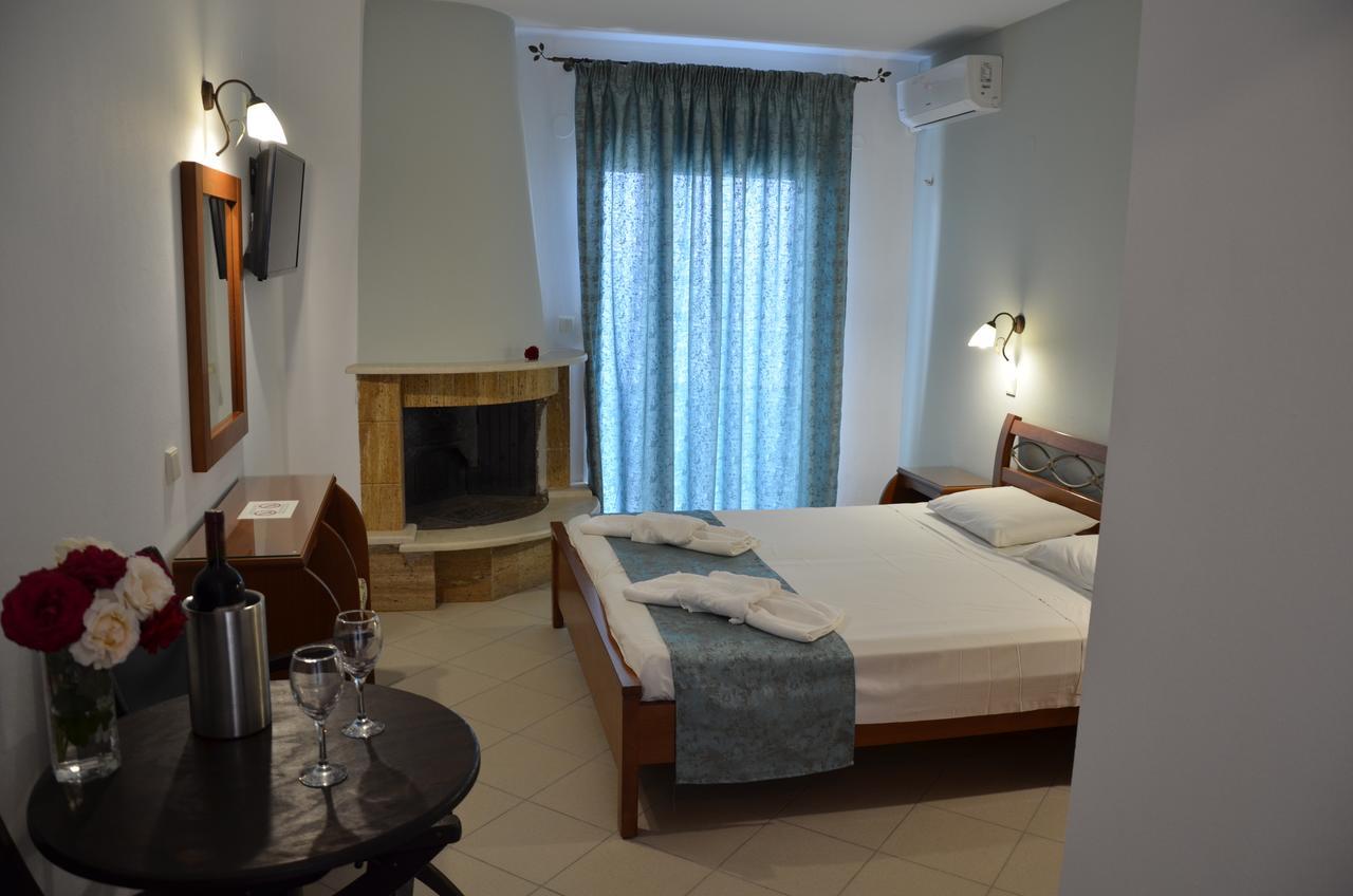 Kiwi Apartments Néa Fókaia 外观 照片