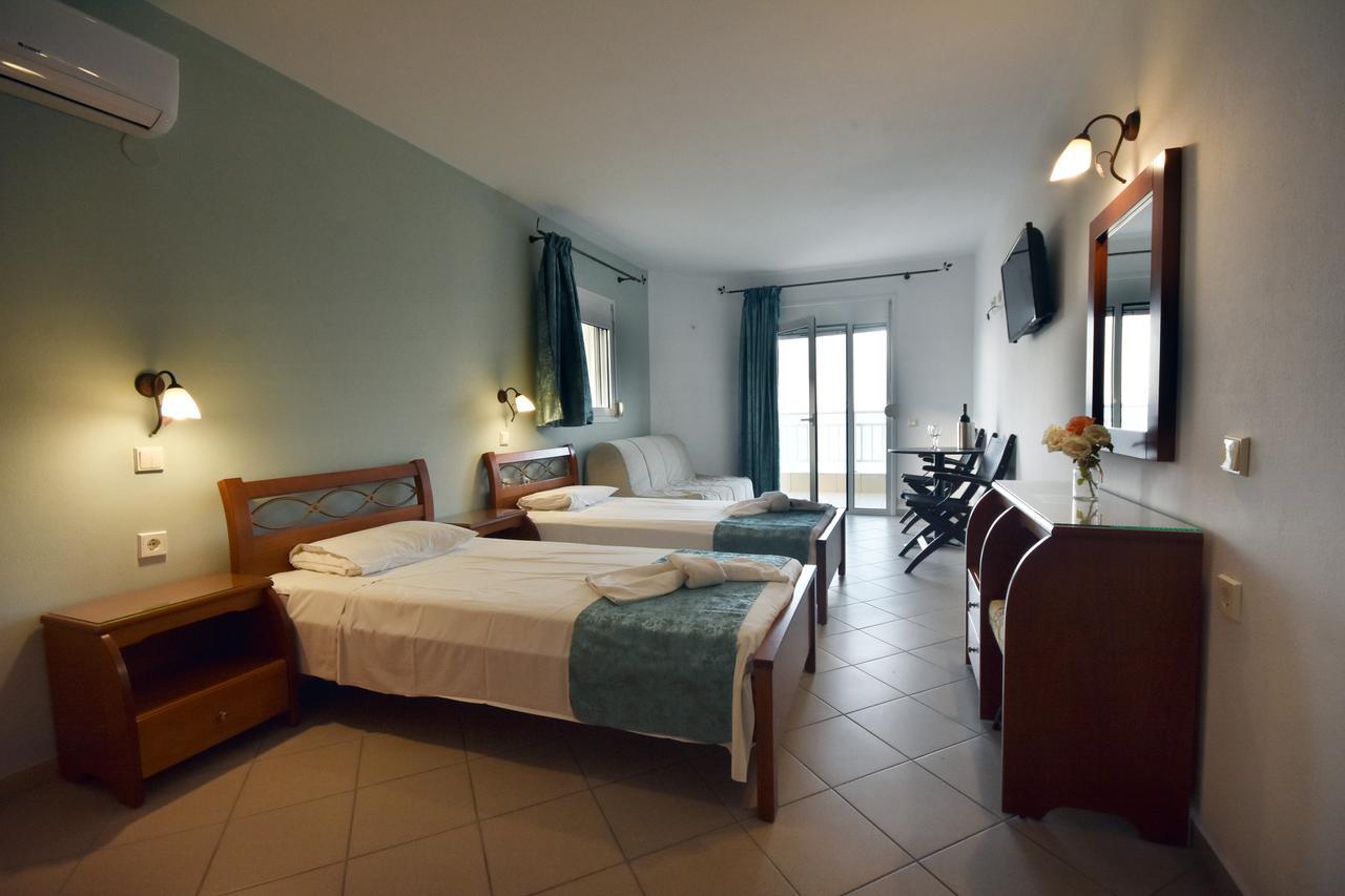 Kiwi Apartments Néa Fókaia 外观 照片