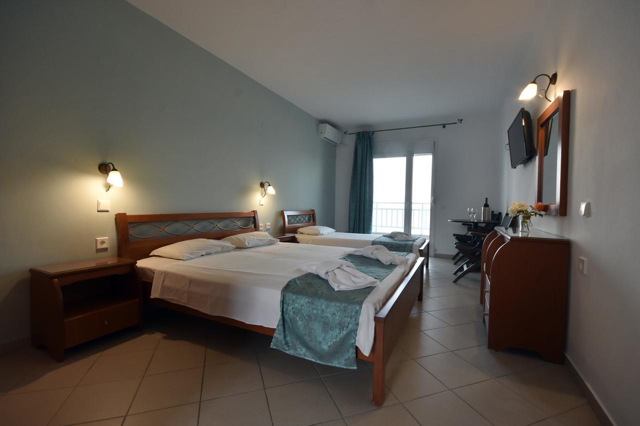 Kiwi Apartments Néa Fókaia 外观 照片