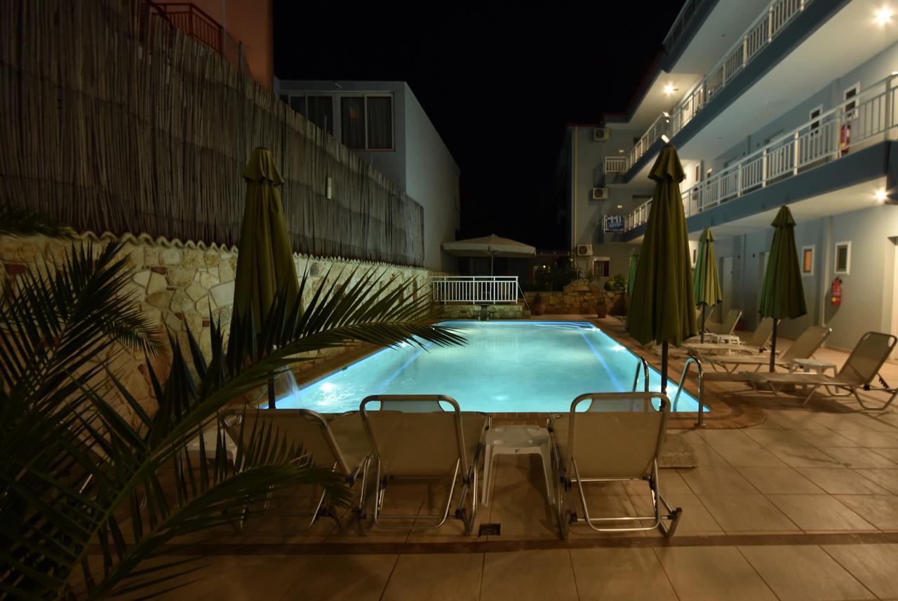 Kiwi Apartments Néa Fókaia 外观 照片